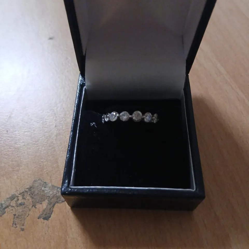 OUTLET FIRE LIGHT 2.25CT LAB GROWN DIAMOND ETERNITY RING PLATINUM
