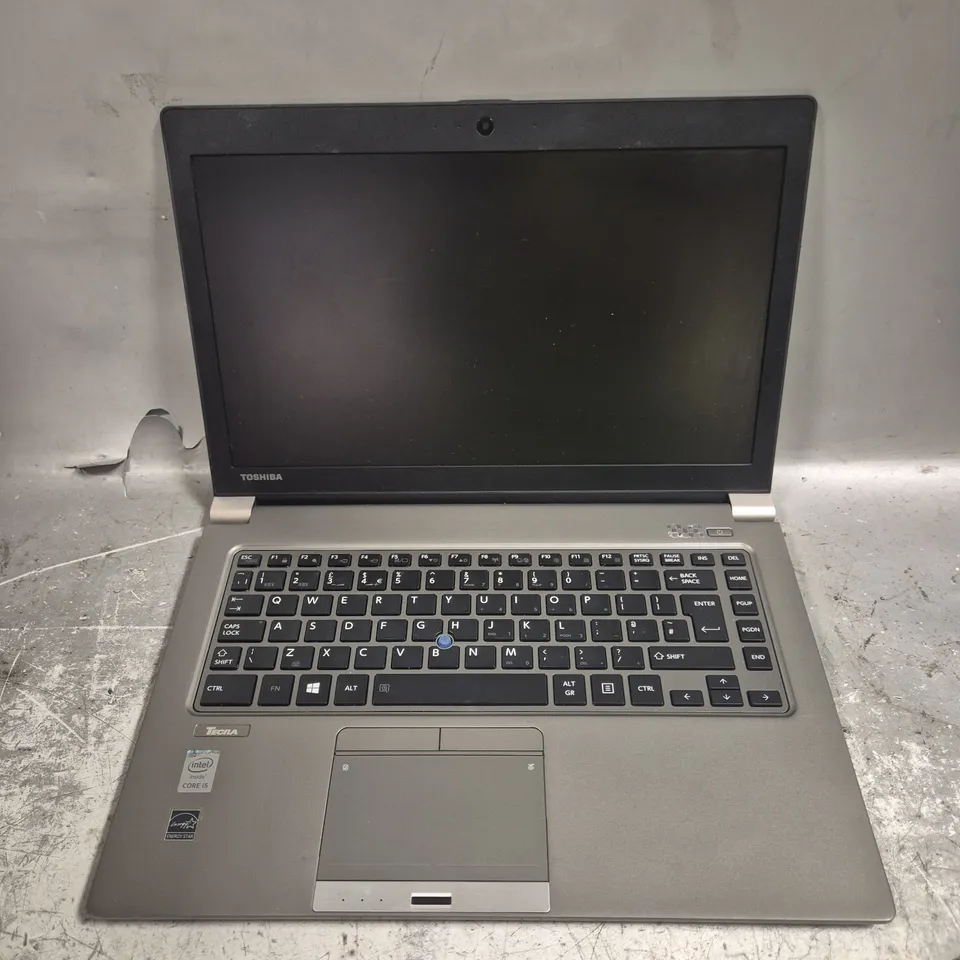 TOSHIBA TECRA Z40-B LAPTOP
