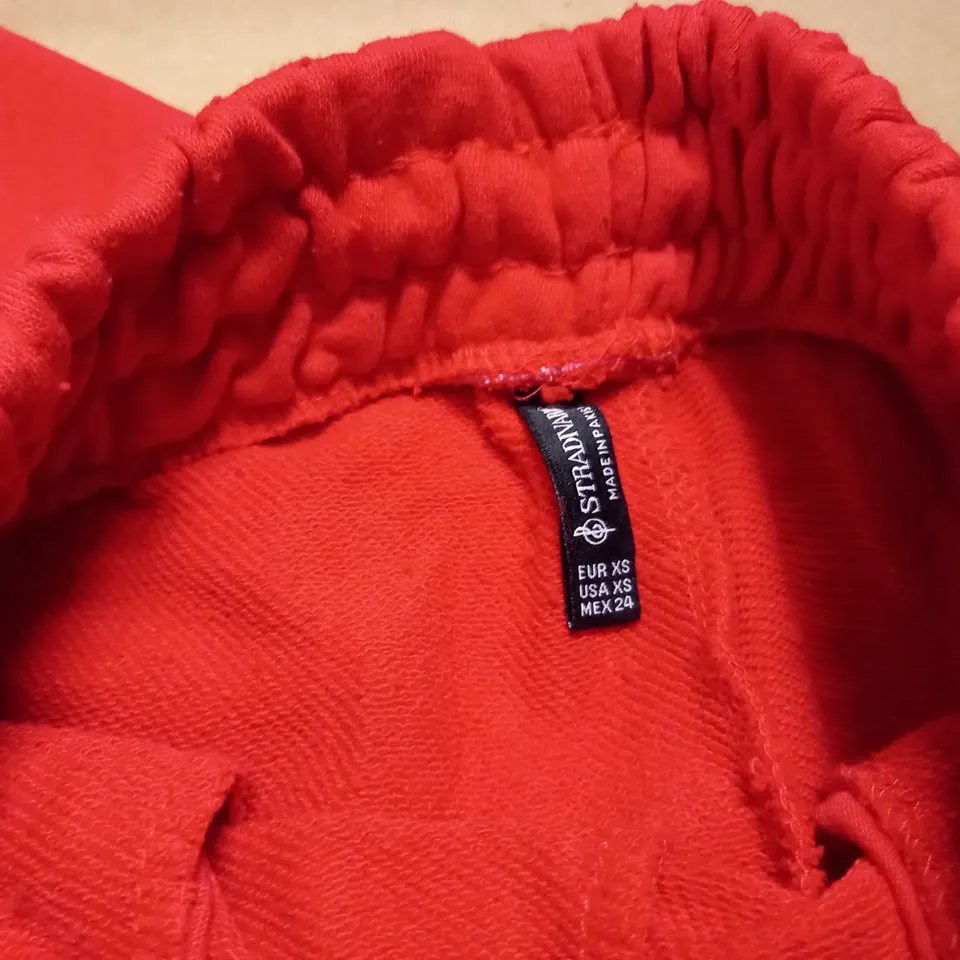 STRADIVARIUS RUE SAINT DENIS RED SWEATSHIRT AND SWEATPANTS - SIZE EU S/XS