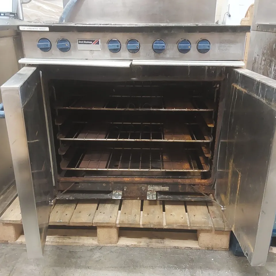 STOTT BENHAM COMMERCIAL 6 BURNER GAS OVEN