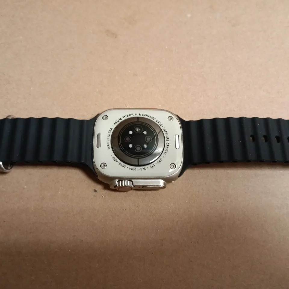 APPLE WATCH ULTRA WITH BLACK SPORT BAND