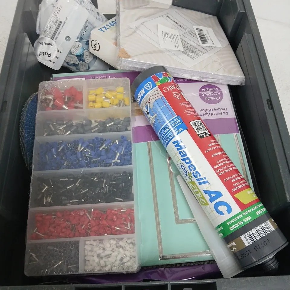 BOX OF APPROXIMATELY 20 MIXED ITEMS INCLUDING MAPESIL, LIGHTING, GOLF BALLS ETC.