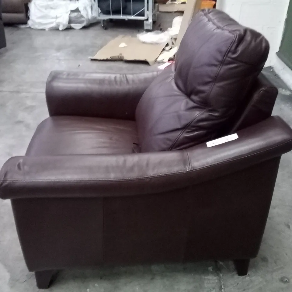 DESIGNER G PLAN FLAIR ELECTRIC RECLINER CHAIR - DALLAS CHOCOLATE LEATHER