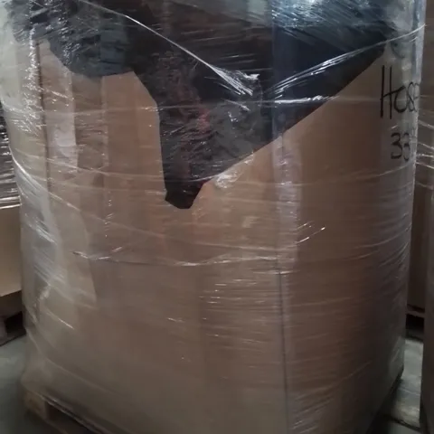 PALLET CONTAINING A LARGE QUANTITY OF HOSES