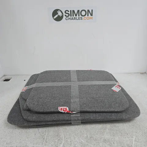 GREY FELT MATS (STACKED, FOLDED) 