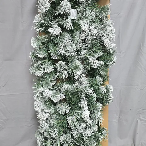 BOXED 9FT PRE-LIT FLOCKED EMPEROR GARLAND