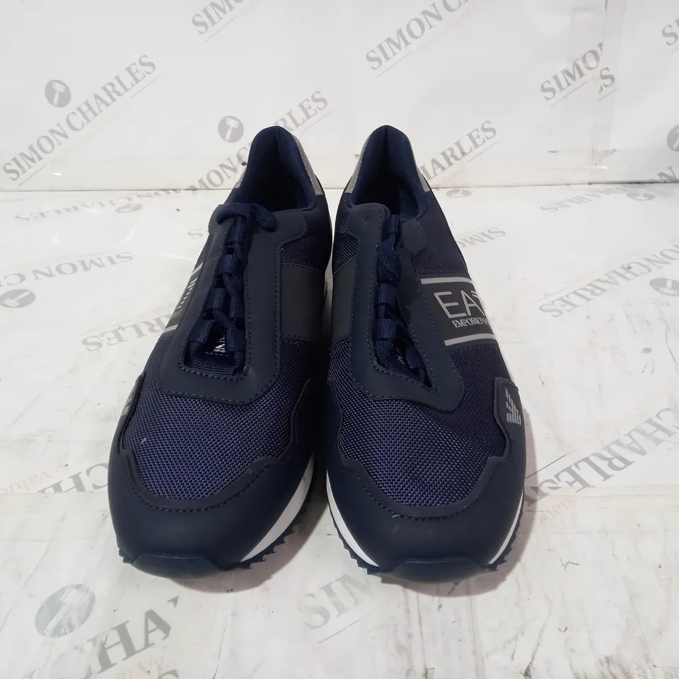 EA7 EMPORIO ARMANI BLUE TRAINERS SIZE 9