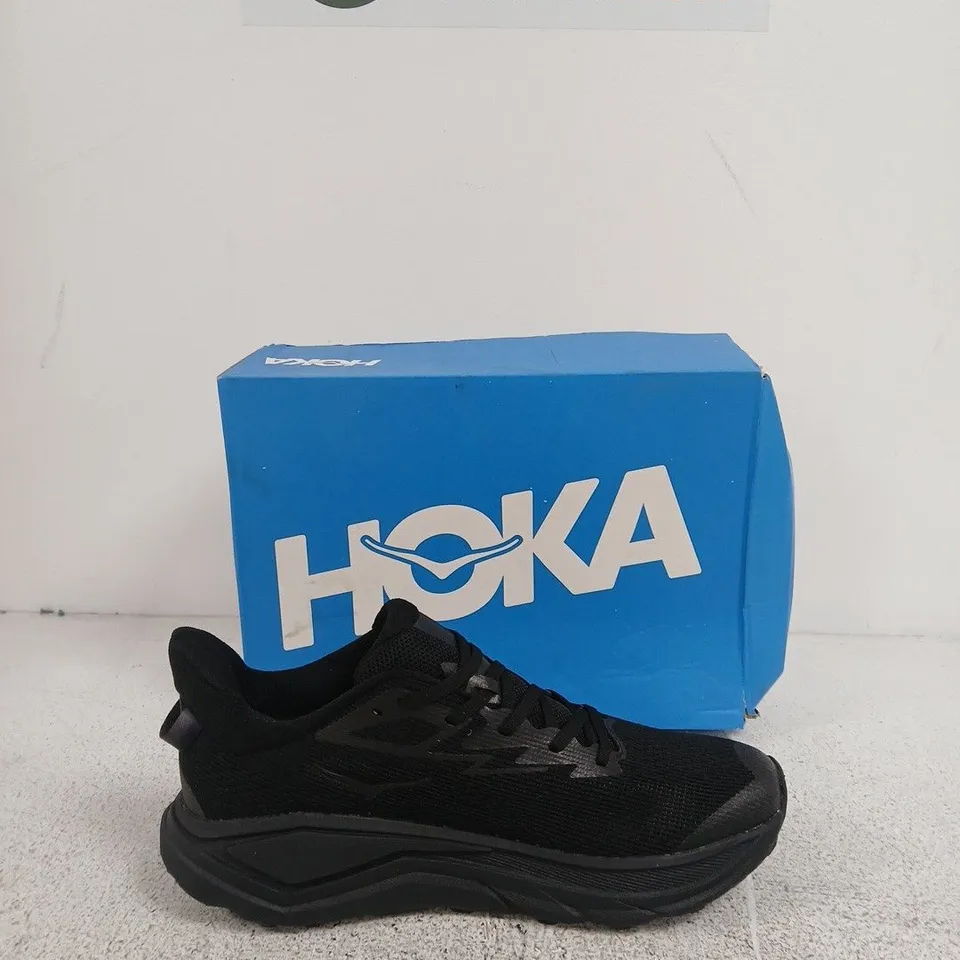 HOKA CHALLENGER 8 MEN’S RUNNING SHOES – UK 9 (US 9.5) BLACK