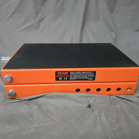 VEVOR MOTORCYCLE LIFT (MR8099)