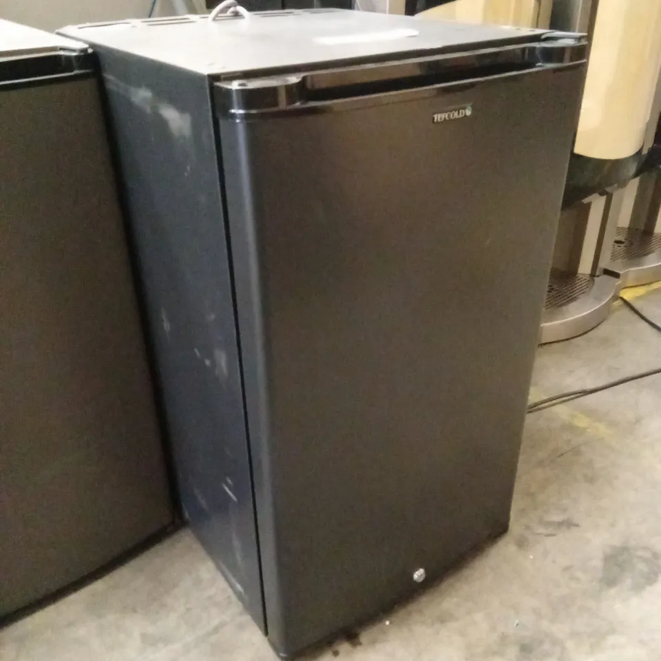 TEFCOLD MINI BAR FRIDGE