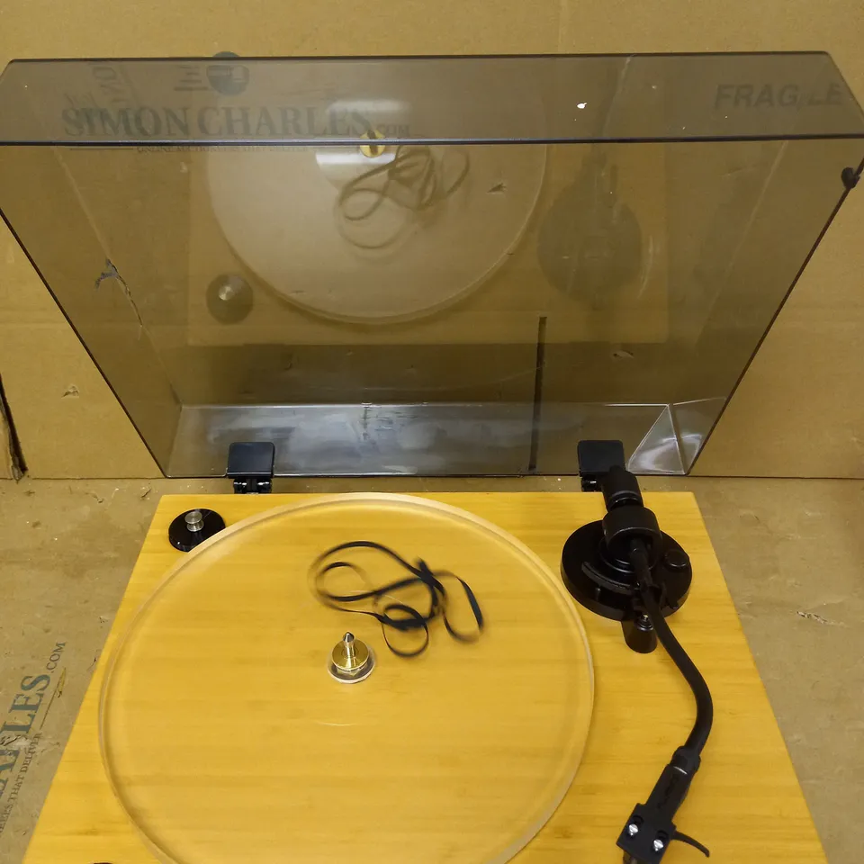 FLUANCE RT85 REFERENCE HIGH FIDELITY VINYL TURNTABLE RECORD PLAYER