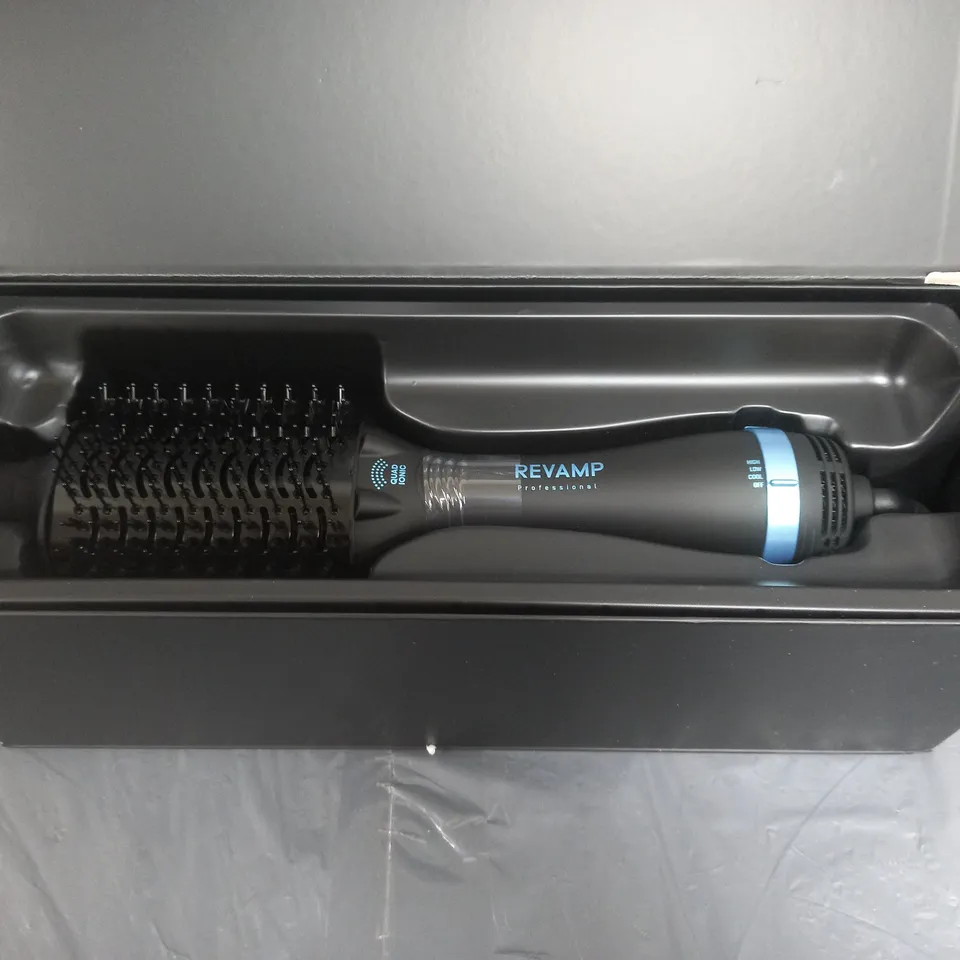 BOXED REVAMP PROGLOSS PERFECT BLOW DRY VOLUME HAIRBRUSH RRP £60