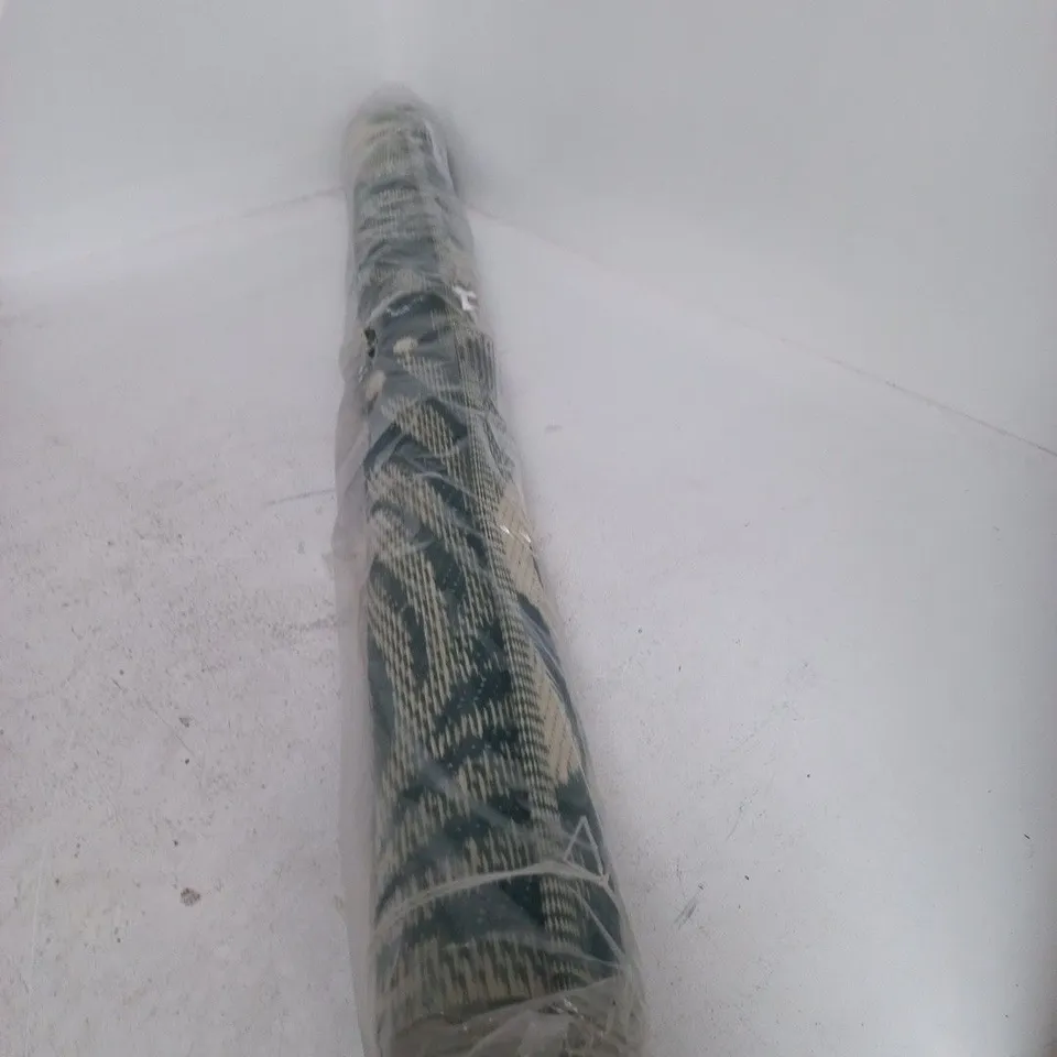 LIVMORE PATTERNED RUG – ROLLED, WRAPPED IN PLASTIC