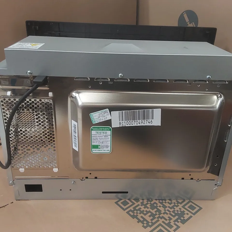 BOXED HISENSE HB25MOBX7GUK 900W MICROWAVE OVEN WITH GRILL 