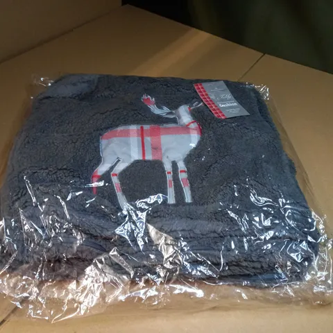 PACKAGED GREY TEDDY EMBROIDERED CUSHION - SIZE APPROX 45X45CM