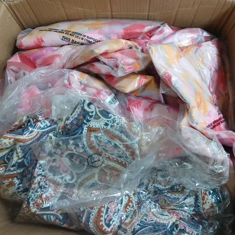 LARGE BOX OF WOMENS CLOTHING ITEMS IN VARIOUS STYLES , COLORS AND SIZES