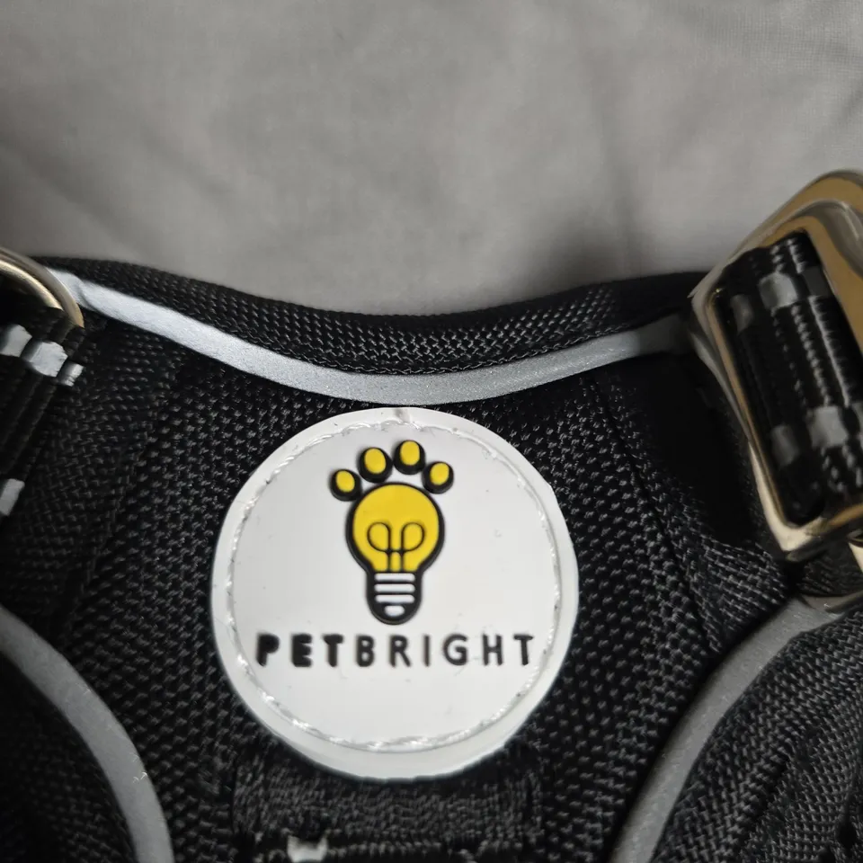 APPROXIMATELY 30 PETBRIGHT DOG HARNESS – BLACK WITH REFLECTIVE STRAPS