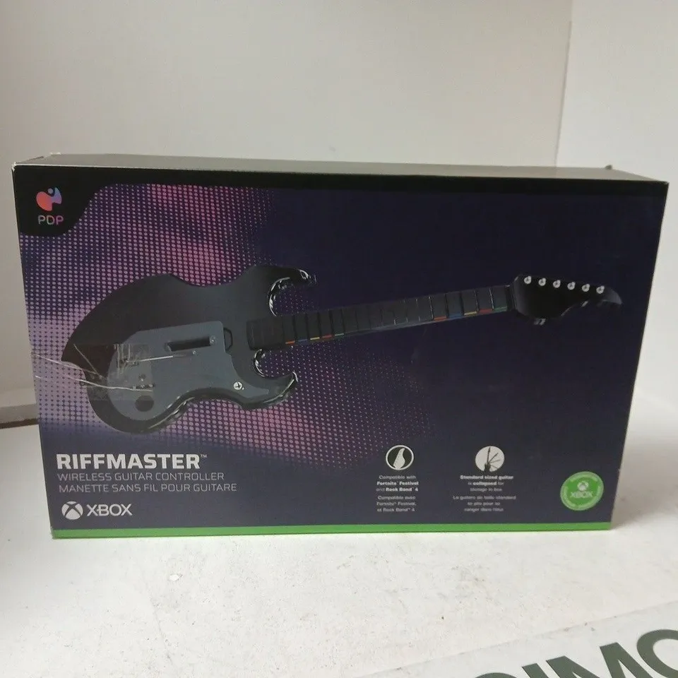 PDP RIFFMASTER WIRELESS GUITAR CONTROLLER FOR XBOX – BOXED