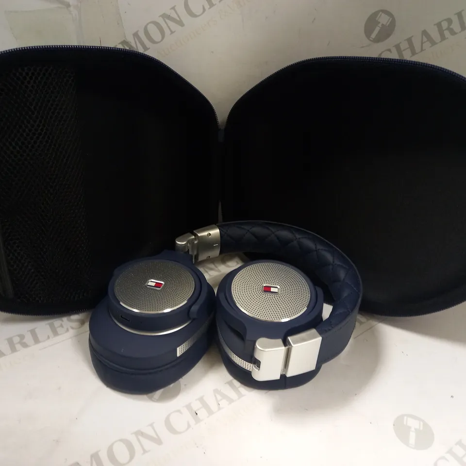 TOMMY HILFIGER NOISE CANCELLING WIRELESS ON EAR HEADPHONES
