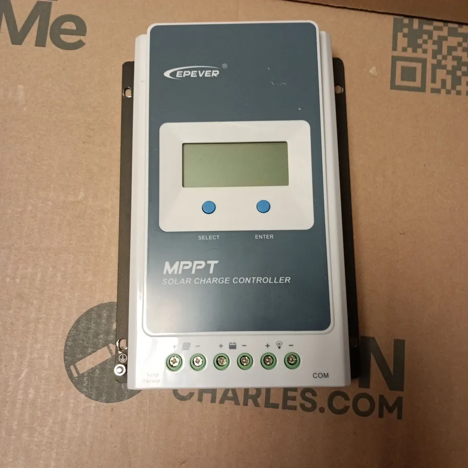 BOXED EPEVER SOLAR CHARGE CONTROLLER