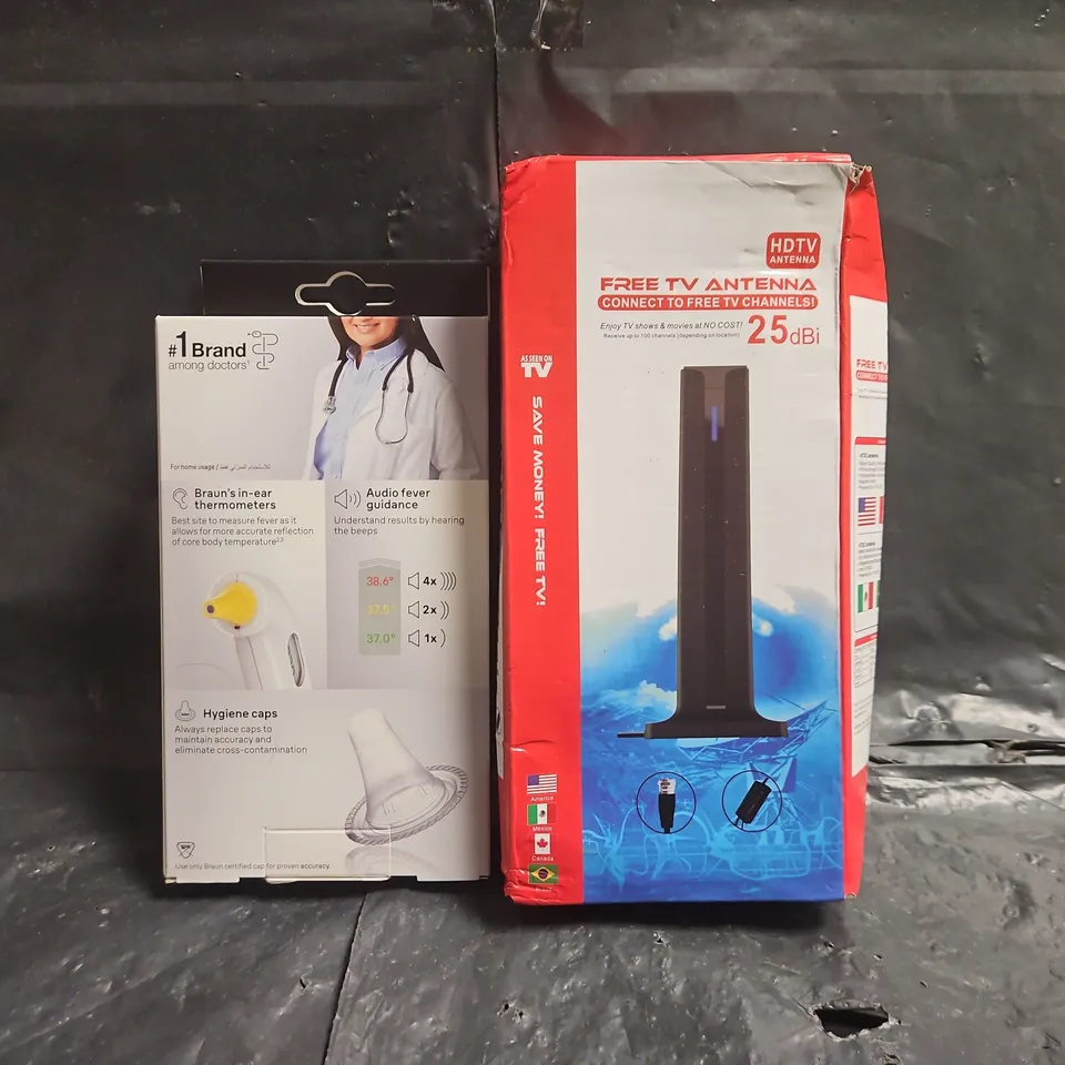 BOX OF APPROXIMATELY 15 ASSORTED HOUSEHOLD ELECTRICAL ITEMS TO INCLUDE FREE TV ANTENNA, BRAUN THERMOSCAN 3, ETC - COLLECTION ONLY