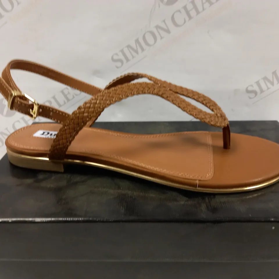 BRAND NEW DUNE TAN BRAIDED LOOP SANDAL - SIZE 6