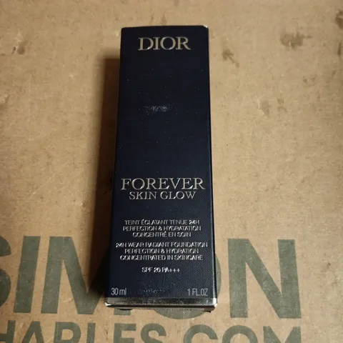 DIOR FOREVER SKIN GLOW FOUNDATION – 30 ML BOXED