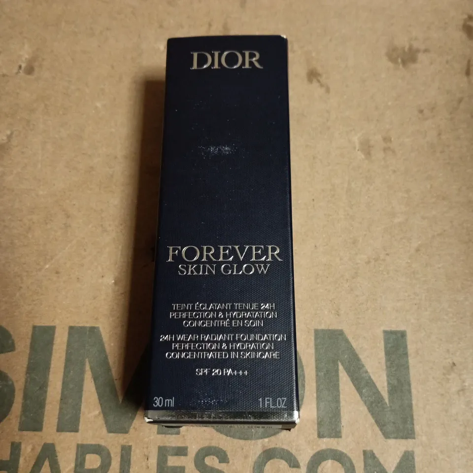 DIOR FOREVER SKIN GLOW FOUNDATION – 30 ML BOXED