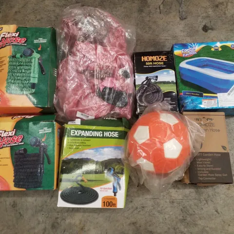 PALLET CONTAINING ASSORTED GARDEN HOSES & INFLATABLES