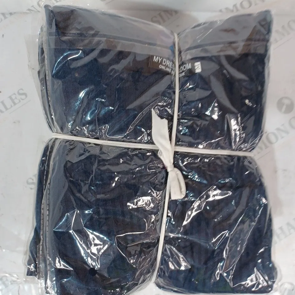 BRAND NEW BOX OF APPROXIMATELY 10 MY DRESS ROOM TOPS IN NAVY SIZE M