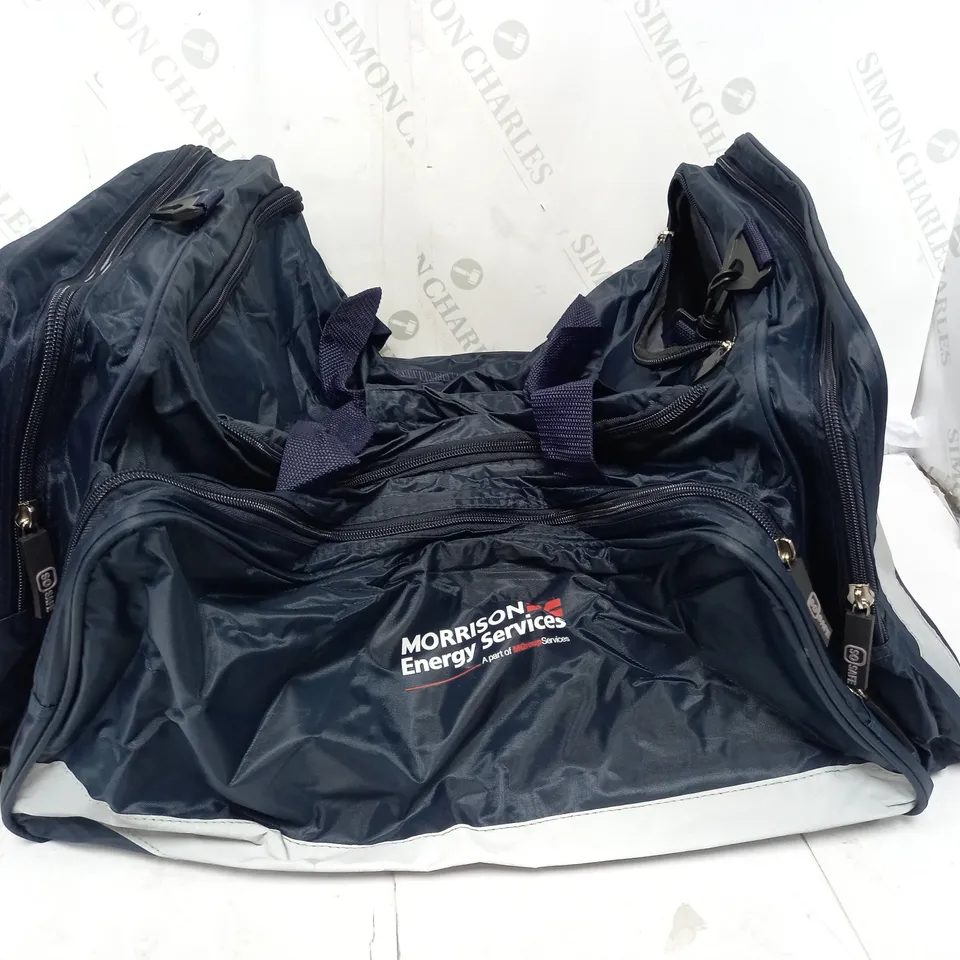 BLACK KNIGHT KIT BAG IN NAVY