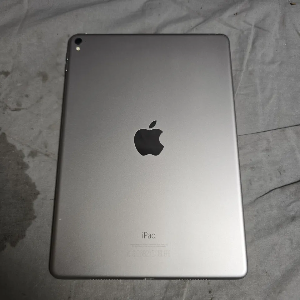 APPLE IPAD PRO (A1673)