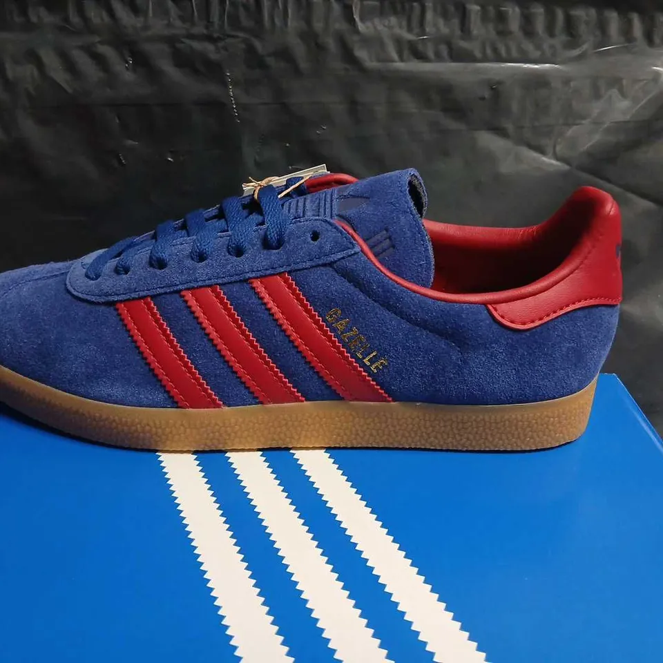 ADIDAS GAZELLE TRAINERS – BLUE SUEDE WITH RED STRIPES UK 7.5 