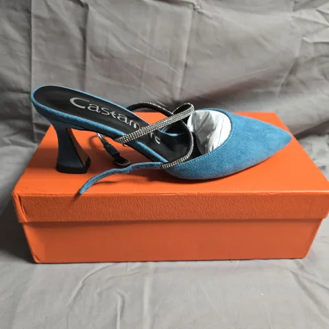 BOXED PAIR OF GRACE EVERY STEP POINTED SHOES - UK SIZE 36
