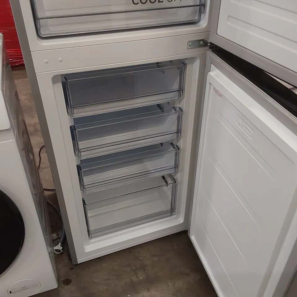 HOOVER HOCT3L517FSK 252 LITRE 50/50 FREESTANDING FRIDGE FREEZER SILVER - UNPROCESSED RAW RETURN