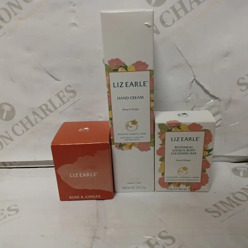 LIZ EARLE CREAM COLLECTION WITH SCENTED CANDLE 