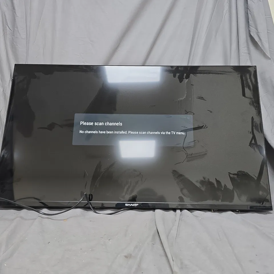 SHARP LED LCD TV 40-INCH (MODEL 40FH2K2KA)