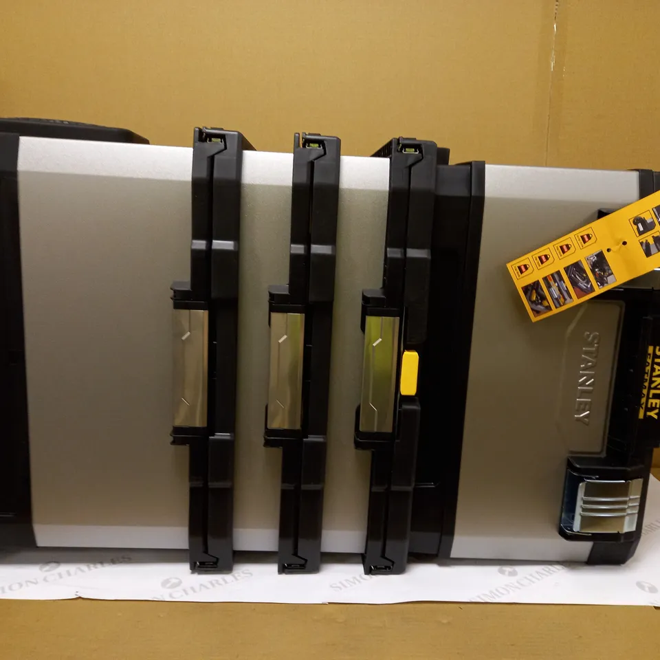 STANLEY FATMAX ROLLING WORKSHOP