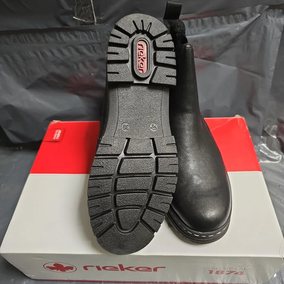 RIEKER WOMEN'S BLACK LEATHER-LOOK ANKLE BOOTS WITH ZIP SIZE 6