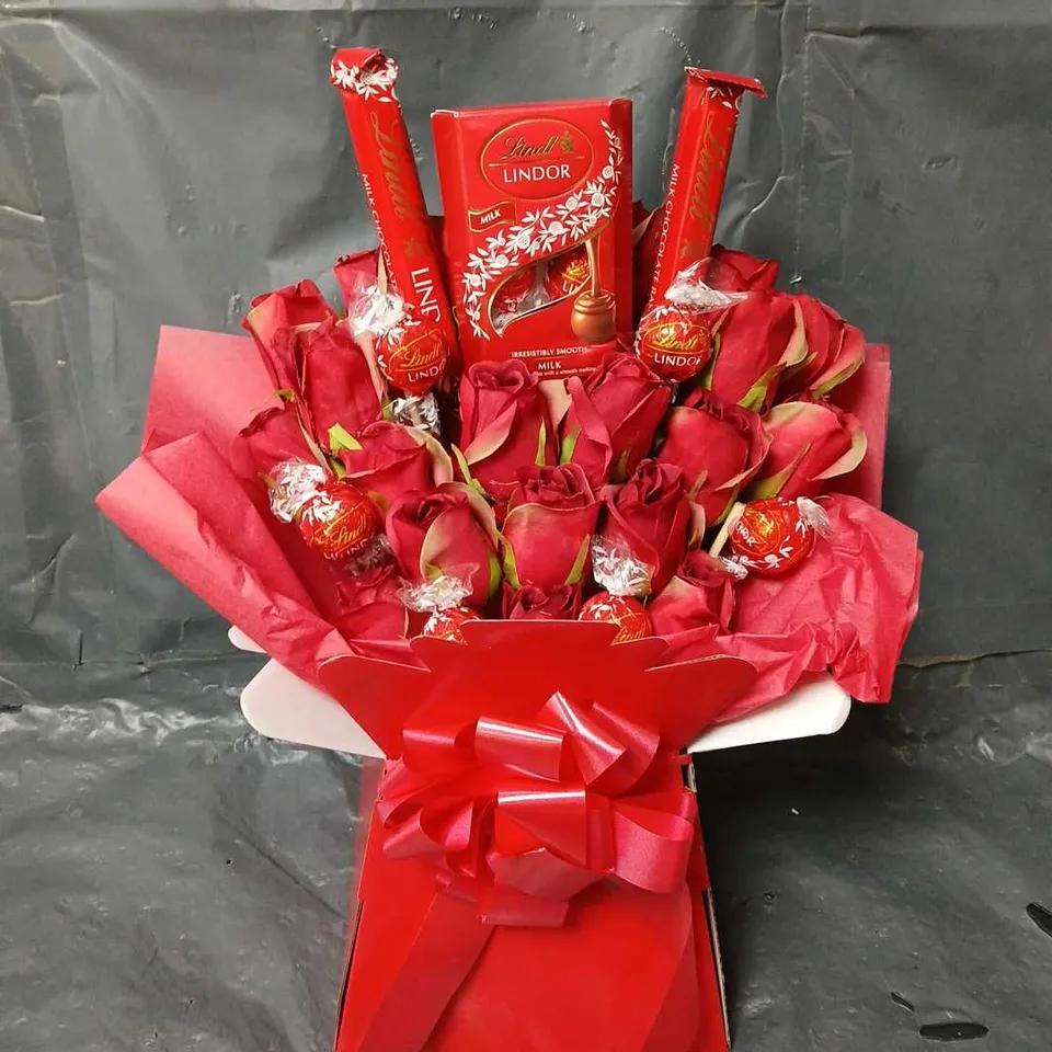 LINDT LINDOR CHOCOLATE BOUQUET