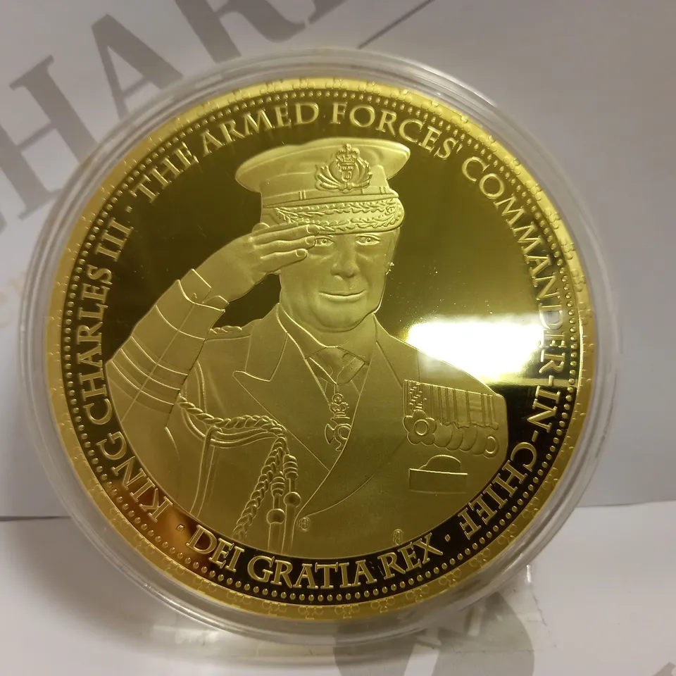 KING CHARLES III `ARMED FORCES COMMANDER IN CHIEF` COMMEMORATIVE COIN
