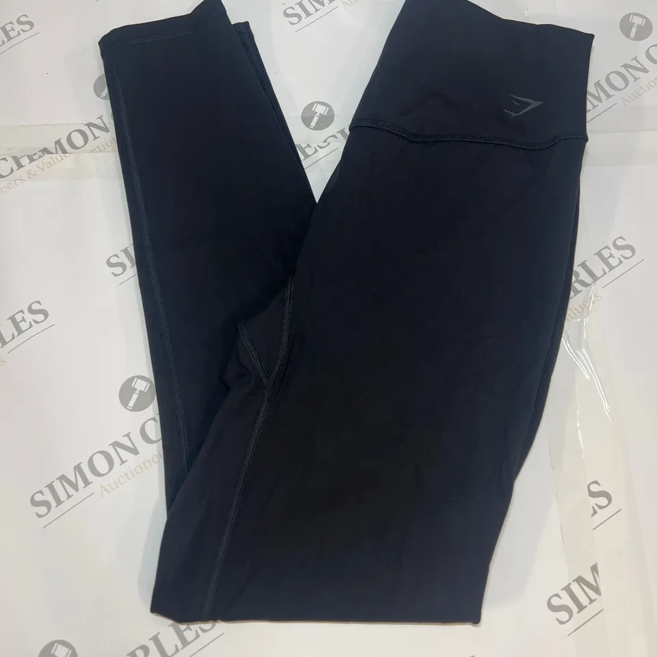 GYMSHARK ELEVATE LEGGINGS IN BLACK SIZE M