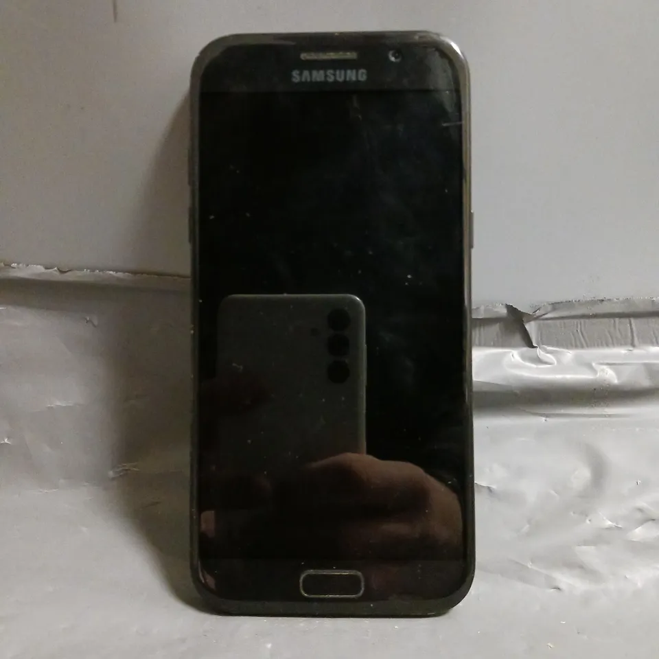 SAMSUNG GALAXY A5 SMARTPHONE 