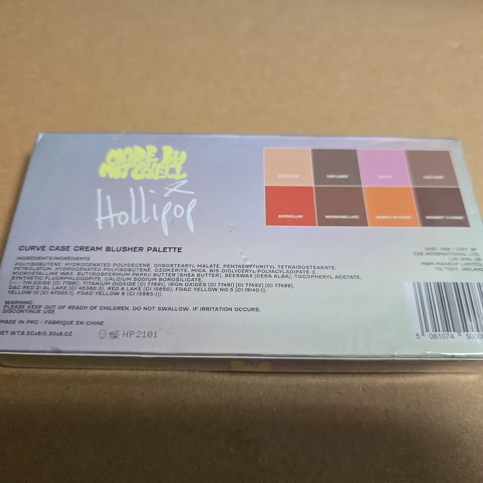 BOXED AND SEALED MADE BY MITCHELL HOLLIPOP CURVE CASE CREAM BLUSHER PALETTE