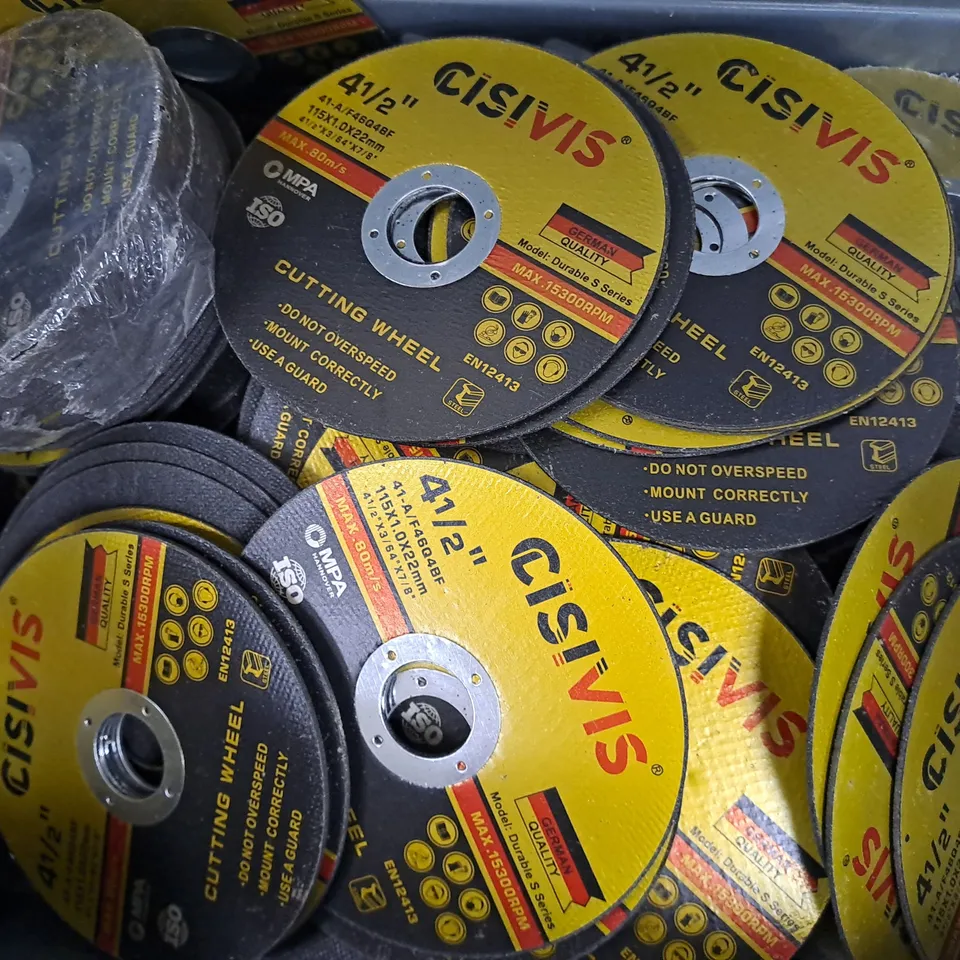 LARGE ASSORTMENT OF CISIVIS CUTTING WHEELS