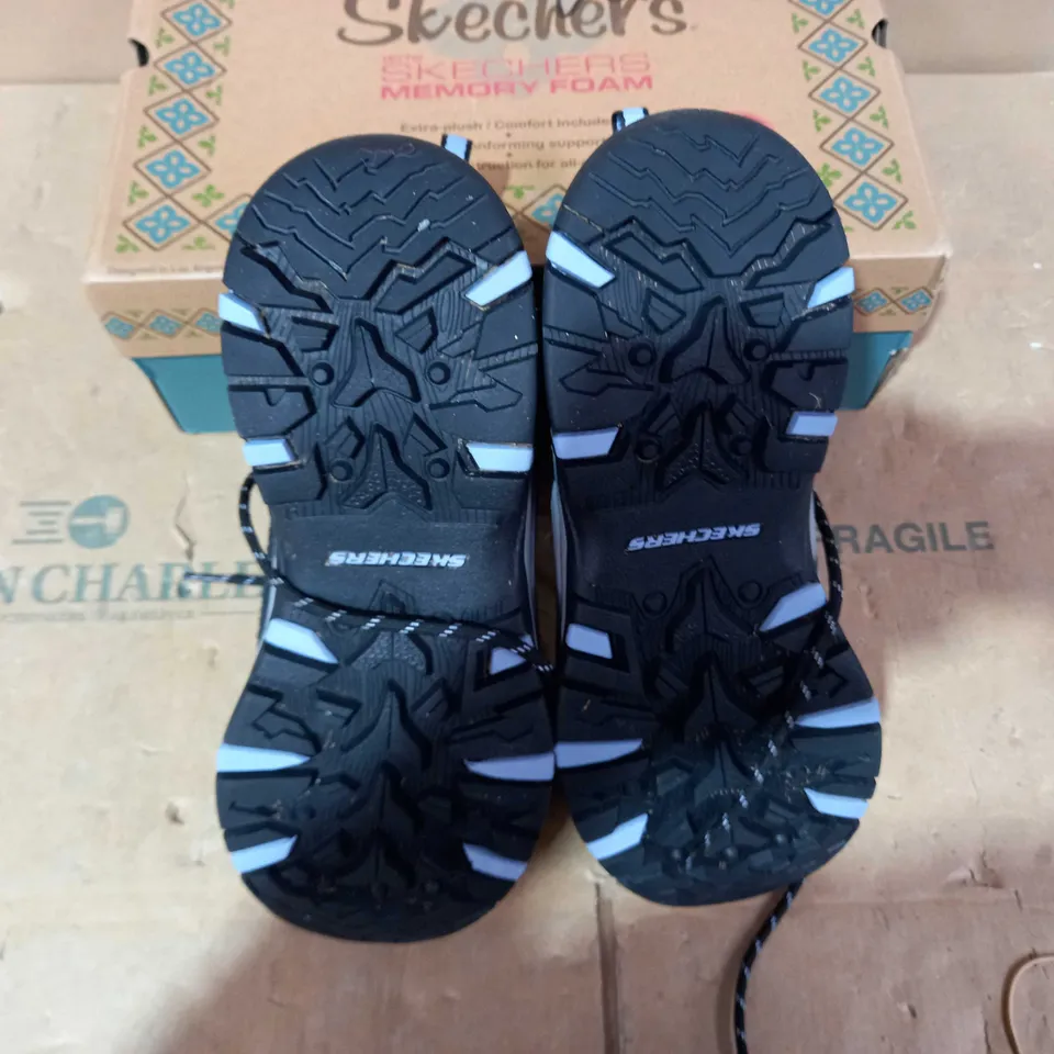 BOXED PAIR OF SKECHERS - SIZE 8