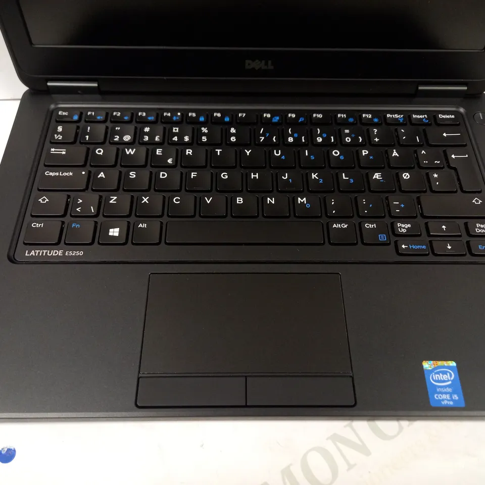 DELL LATITUDE E5250 LAPTOP IN BLACK
