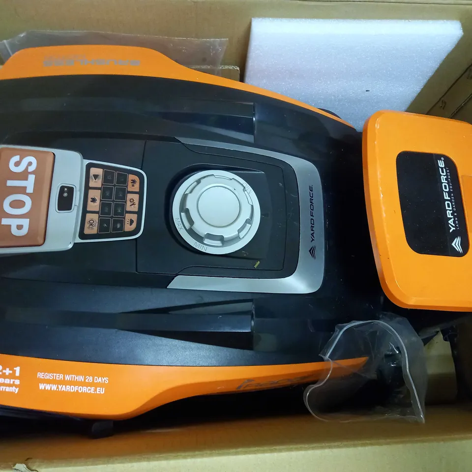 YARD FORCE COMPACT 280R ROBOTIC LAWNMOWER