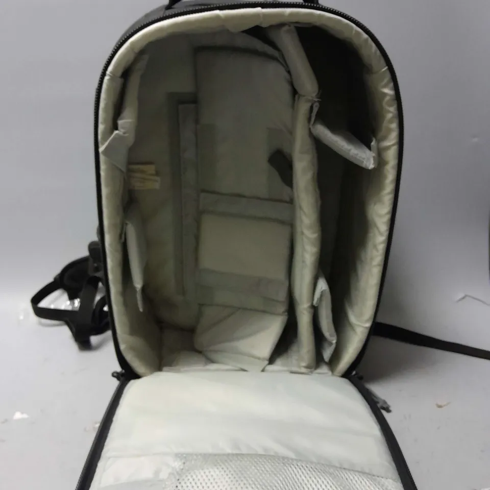 LOWEPRO PHOTO CLASSIC BP 300 AW BACKPACK