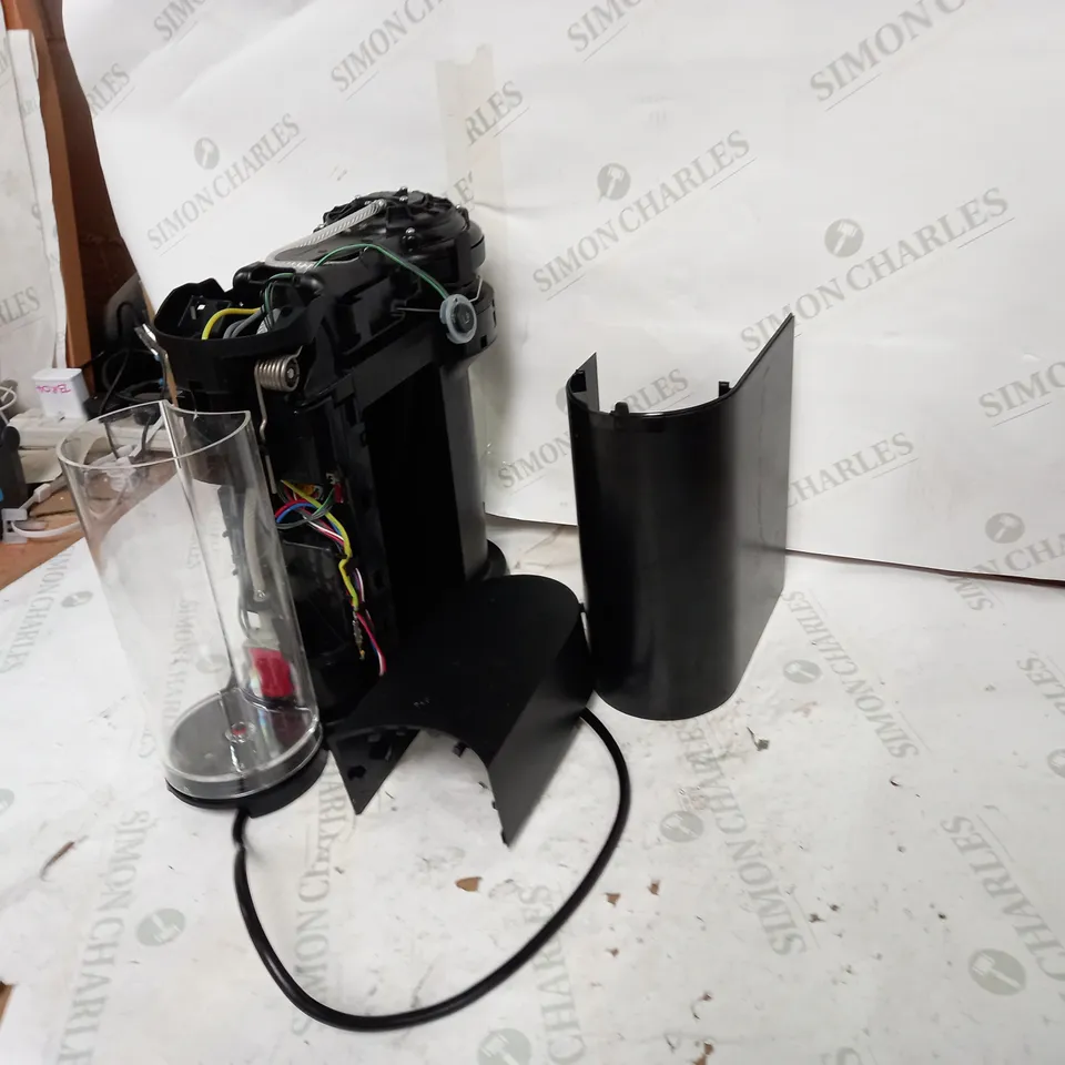 NESPRESSO VERTUO NEXT COFFEE MACHINE